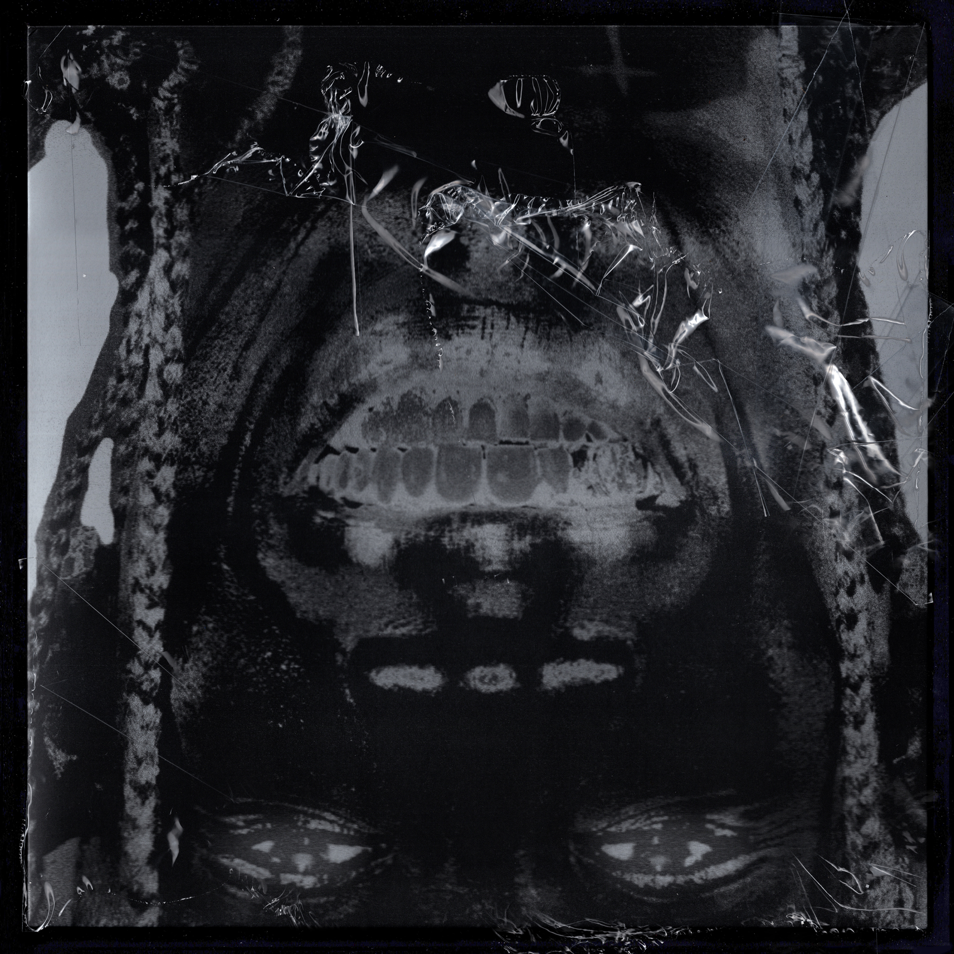 UTOPIA (2) – TRAVIS SCOTT